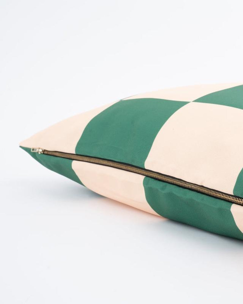 The Fritz Dog Bed - Stylish Design, Machine Washable, and Scratch-Proof